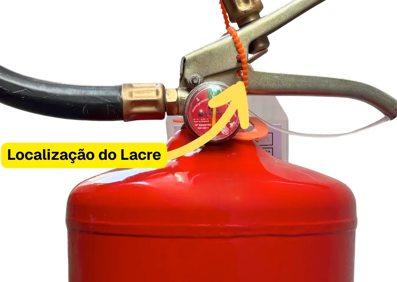 Localização do lacre no pino de segurança do extintor